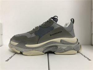 GOD PARIS TRIPLE S TRAINER COOL GREY